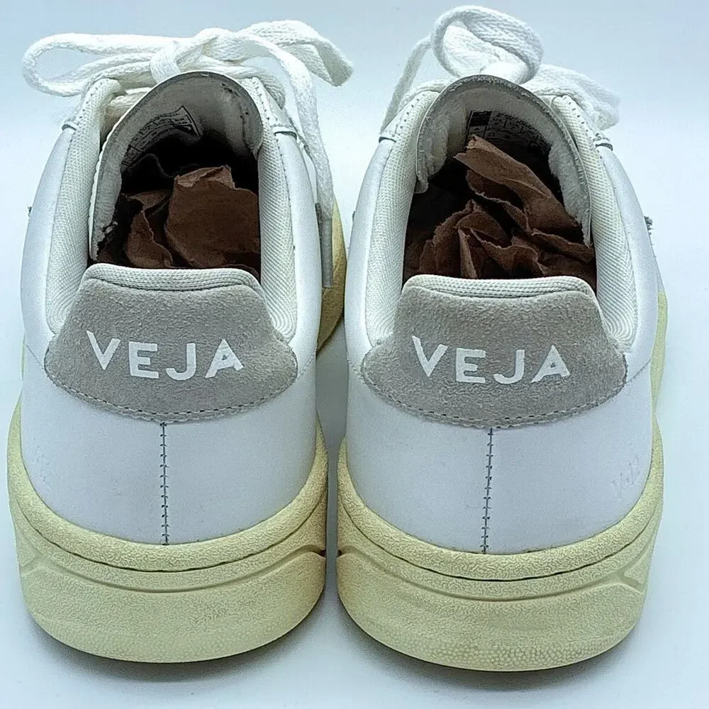 Veja Shoes Womens 9 White V-12 Leather Suede Sneakers Preppy Tennis Luxury - Picture 4 of 10
